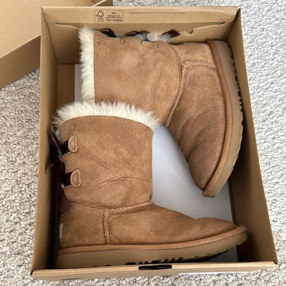 Girls K Bailey Bow II Ugg Boots