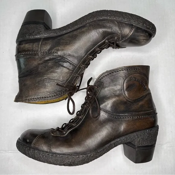 Groundhog | Women's Genuine Brown Leather Stacked Heel Ankle Boots | Size 7