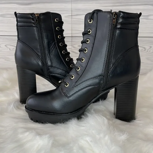 GUESS Manners Platform Heel Lace-Up Boots