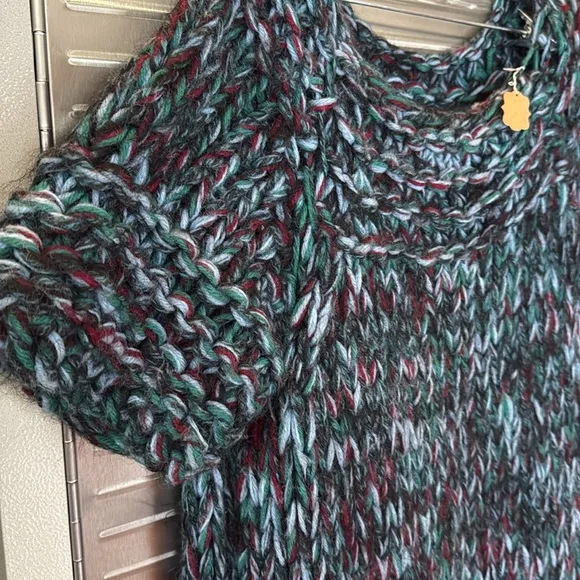 Hand knitted woman’s dress. Size large to extra large. Phenomenal.
