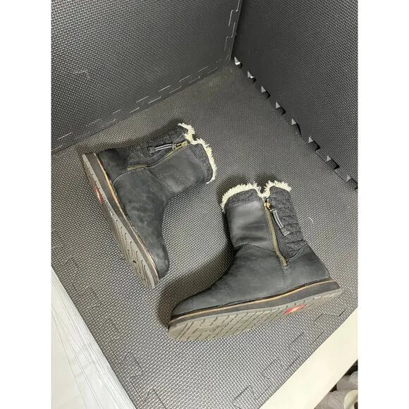 Helly-Hansen 11258 Women's Seraphina Boots Winter Insulated Black Size 8