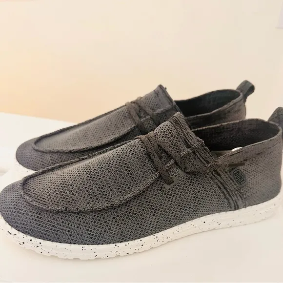 Hey Dude Wally Halo Men’s Shoes Dark Grey Speckled Trim sz 10 New‎ With Tags