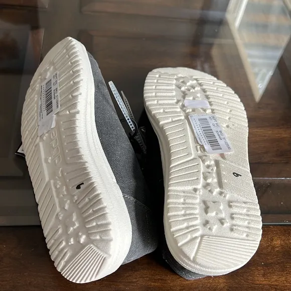HEY DUDE WENDY CHAMBRAY OFF BLACK SLIP-ON SHOES
