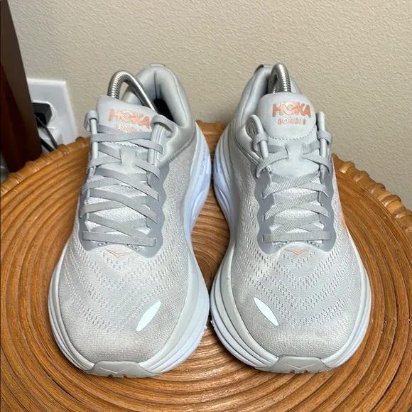 Hoka Bondi 8 Light Gray and Peach Running Shoes size 9.5 D