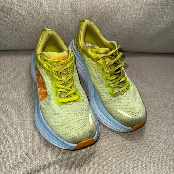 HOKA ONE Bondi 8 Mens Shoes 9D Butterfly Evening Primrose