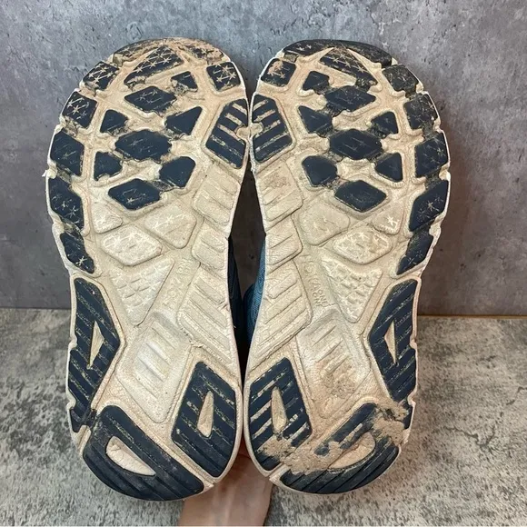 Hoka One One Arahi 5 Running Shoes Womens sz 7.5B - blue/light pink