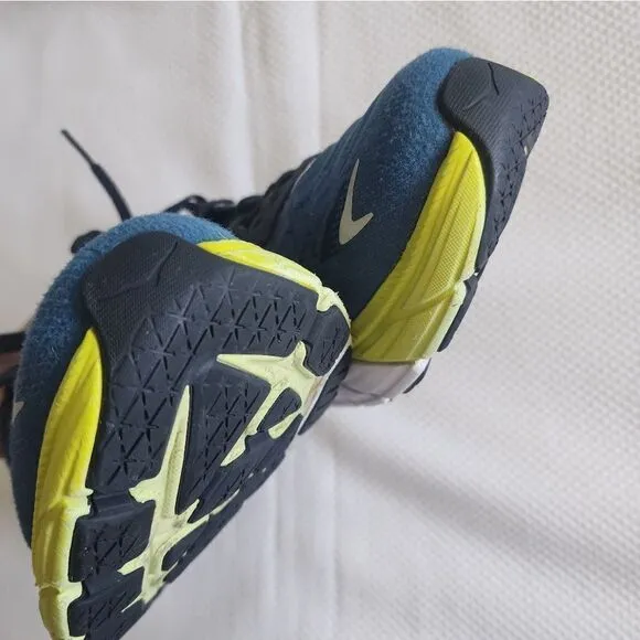 Hoka One One Arahi 6 sneakers athletic running shoes