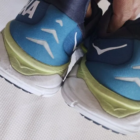 Hoka One One Arahi 6 sneakers athletic running shoes
