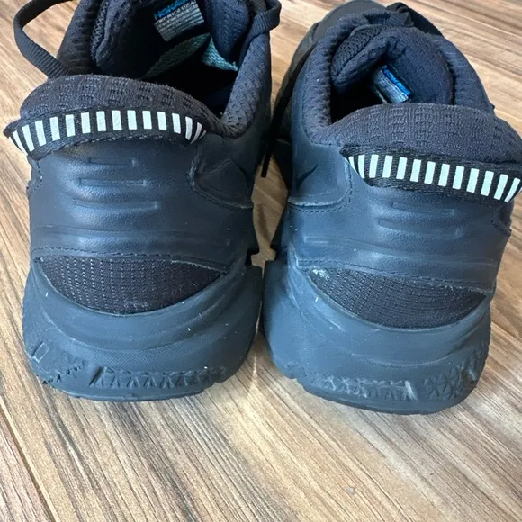 Hoka One One Clifton L GORE-TEX Black Unisex Shoes Men’s  8.5 Womens 9.5