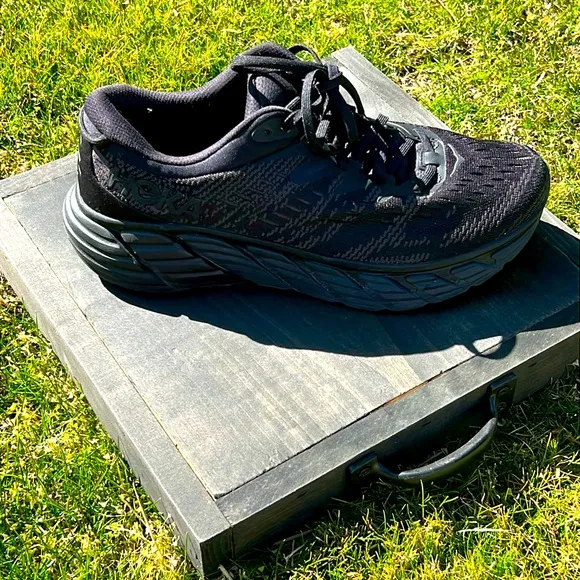 HOKA One One Gaviota 4 Athletic Shoes SZ 10D US