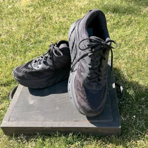 HOKA One One Gaviota 4 Athletic Shoes SZ 10D US