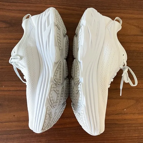 Hoka One One Men's Bondi 8 Triple White Running Sneakers Shoes Size 13D Chunky