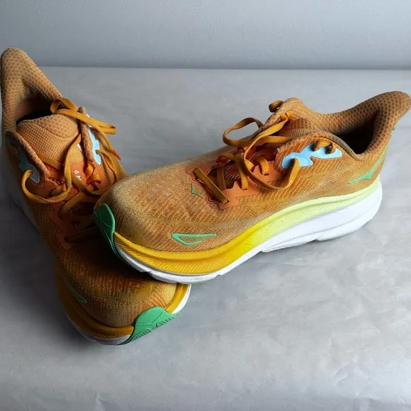 Hoka One One Mens Clifton  Orange Running Shoes Size 10.5 D