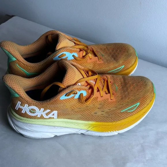 Hoka One One Mens Clifton  Orange Running Shoes Size 10.5 D