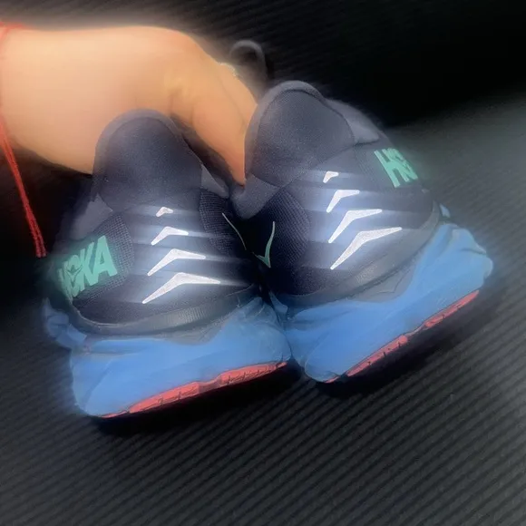 Hoka One One Men's Clifton Running Shoes Lace Up Blue Size 10D Sneakers Gym