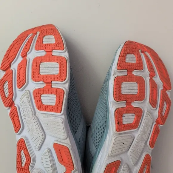 Hoka Women's Blue Running Bondi 7 Shoes US 9