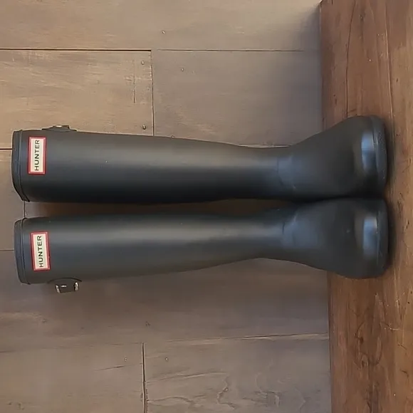 Hunter Classic Tall Welly Boot Women's sz 8 Matte Black Original Tour Boots
