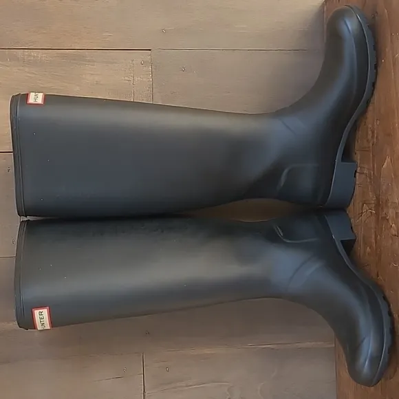 Hunter Classic Tall Welly Boot Women's sz 8 Matte Black Original Tour Boots