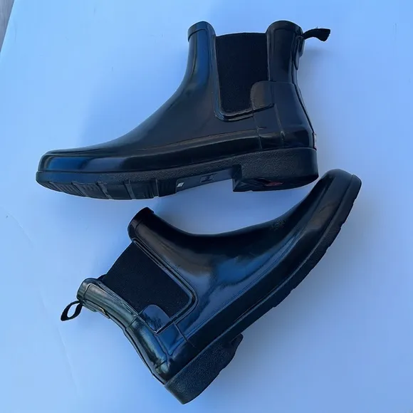 Hunter Original Refined Chelsea Waterproof Rain Boot ~ in Black (Read ~)