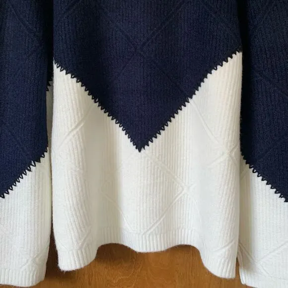Hyacinth House Diamond Demi Turtleneck Sweater Navy &amp; Cream Size Large