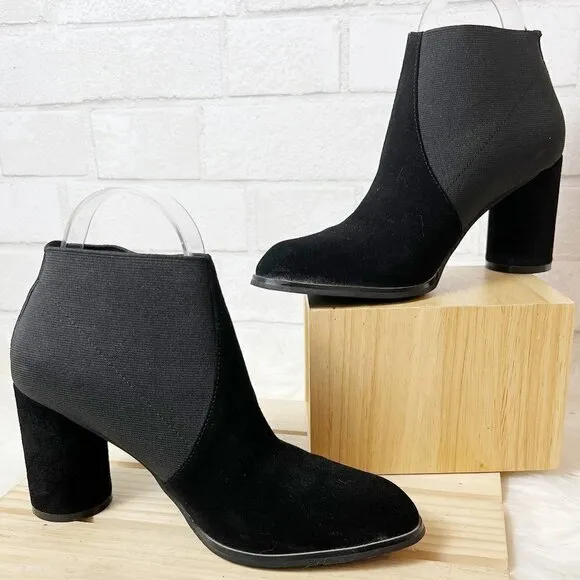Intentionally Blank Black Round Heel Suede Ankle Boots Booties Women's Size 7