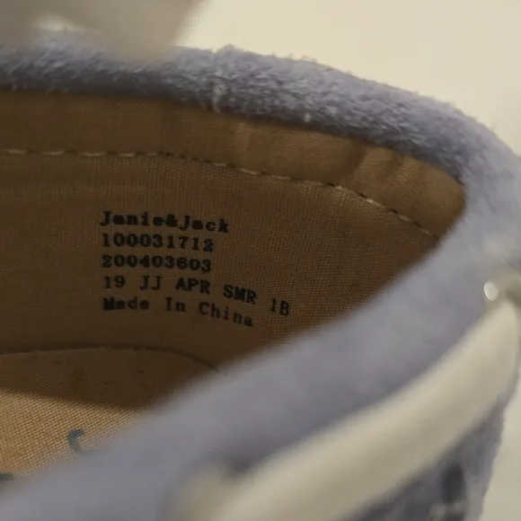 Janie and Jack Light Blue Boys Boatshoe sz 9