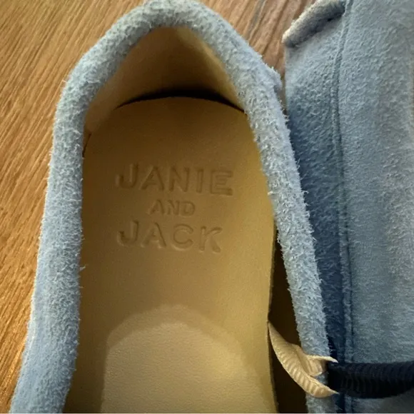 Janie and Jack NWT Suede Driving Shoes Boys Size 5  Bluen Away