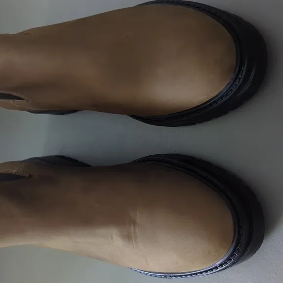 Jenni Kayne Brooklyn Lug Boots size 39 Laurel Brown Tan