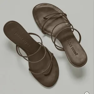 Jenni Kayne Eve Minimalist Sandals - never worn
