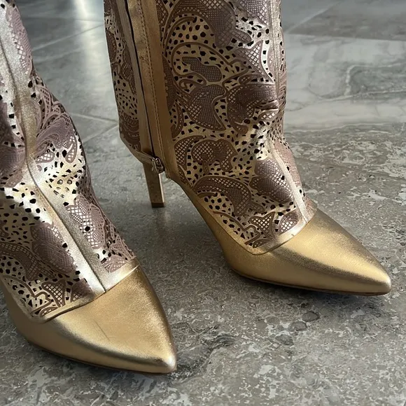 Jessica Simpson Brykia Cuffed Pointed-Toe Boots, Metallic Lace Laser Cut, Size 9