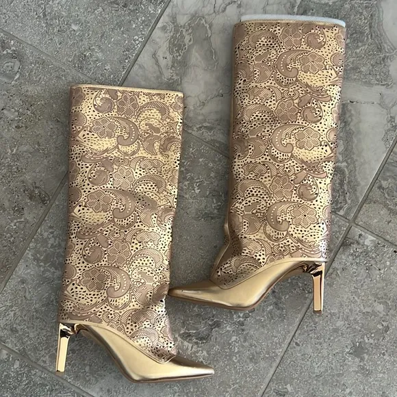 Jessica Simpson Brykia Cuffed Pointed-Toe Boots, Metallic Lace Laser Cut, Size 9