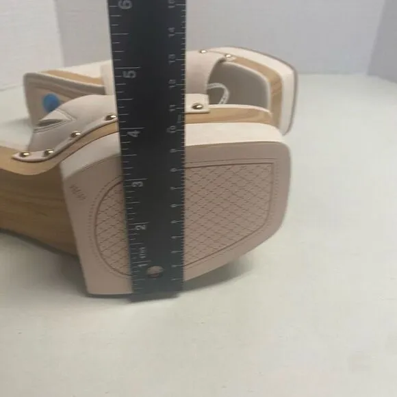JESSICA SIMPSON JS-Charlete Platform Sandals 9M Cream No Box New With Defect