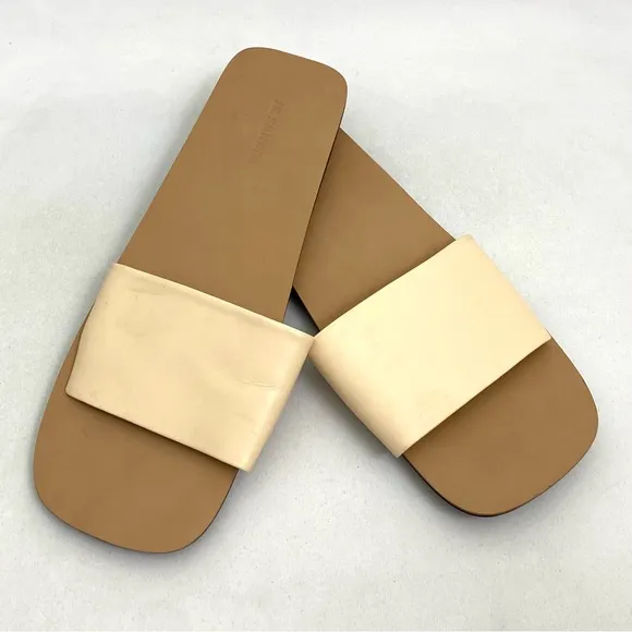 JIL SANDER Beige Sandals Slides Size 10 Flat Slip On Agnellato Calf Leather Flat