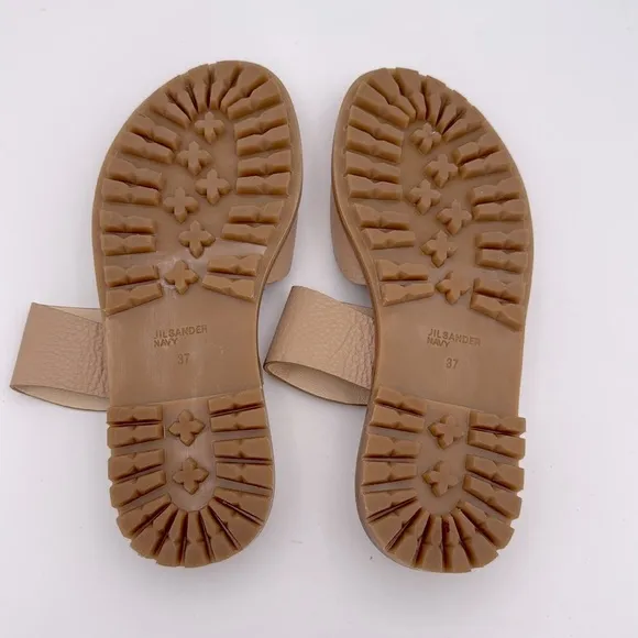 JIL SANDER NAVY - NWOT Women's Tan genuine leather flat slip on Sandals size 7