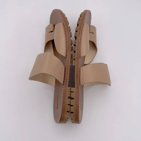 JIL SANDER NAVY - NWOT Women's Tan genuine leather flat slip on Sandals size 7