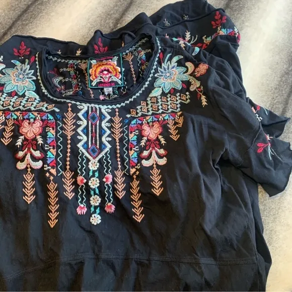 Johnny Was Arya Raw Edge Embroidered Black T-Shirt Dress