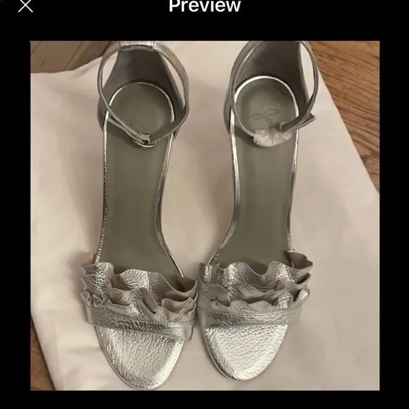 JOIE SILVER LEATHER RUFFLED FRONT SANDALS.…