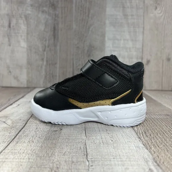 Jordan Max Aura 4 (TD) Baby's Shoes Black Metallic Gold-White Size 5C DQ8402-071