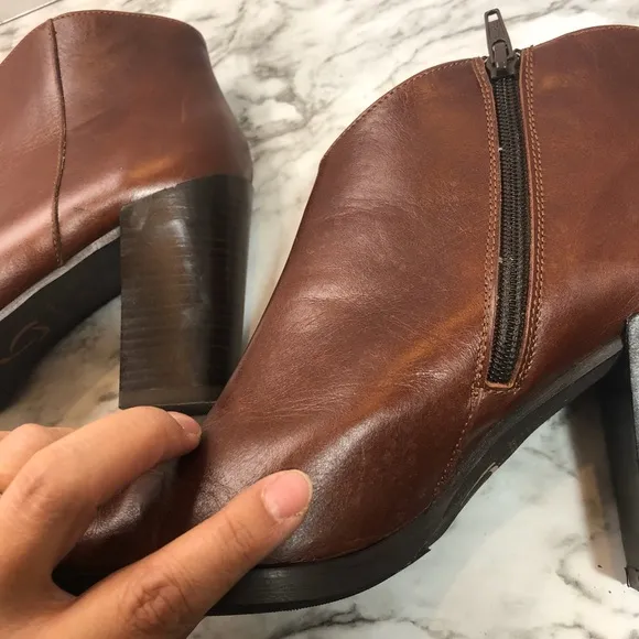 Kanna Leather Tobacco Brown Heeled Booties Size 39