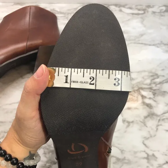 Kanna Leather Tobacco Brown Heeled Booties Size 39