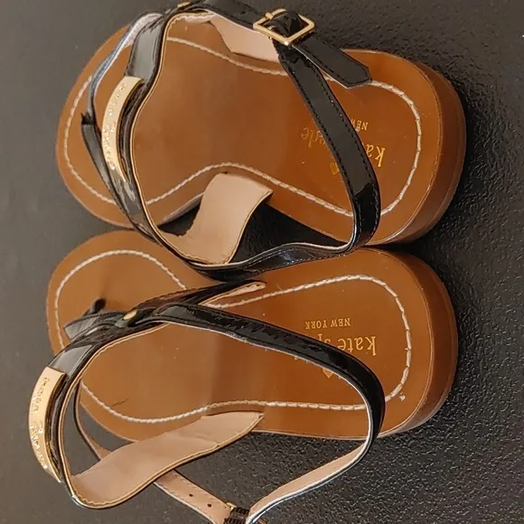 Kate Spade Cassandra Black Patent Thong Sandal Size 9 (2056)