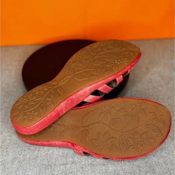 Keen City of Palms Slide Sandals Ribbon Flower Vines Red Size 8.5 With Box
