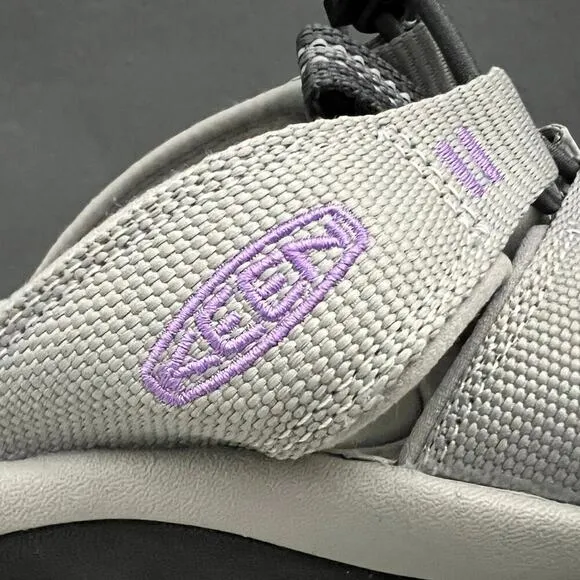 KEEN Women's Sz 9 Newport Closed Toe Slip on Sandals Drizzle/English Lavender