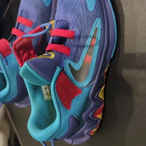 Kids Giannis Basketball Blue and Red Athletic Shoes