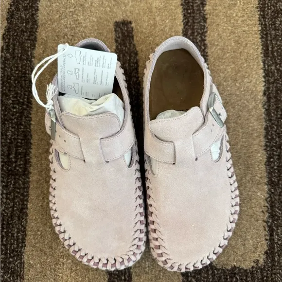 Kith Women's Shoes in Light Purple