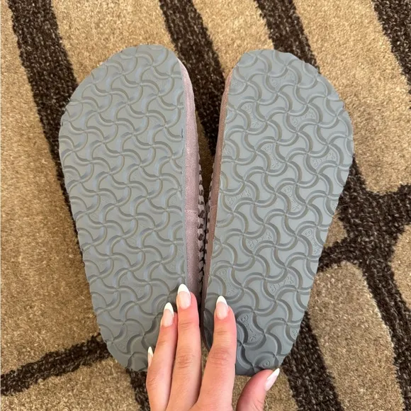 Kith Women's Shoes in Light Purple