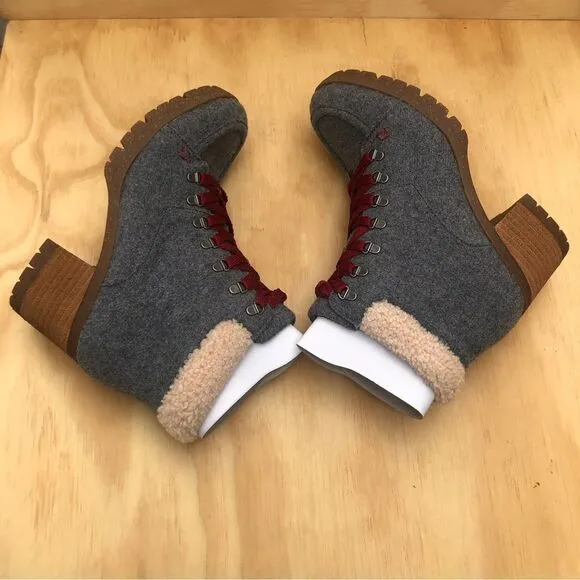 Korks by Kork Ease Evie Boots Grey Wool Fabric Women’s Size 7.5 New in Box