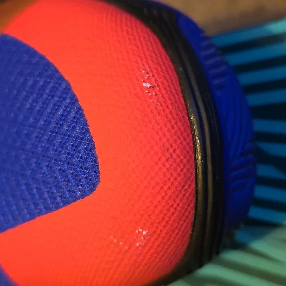 Kyrie Irving S1 Hybrid &quot;What The&quot; shoes (Slightly used, Box Included)