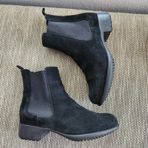 La Canadienne Connor Boots Womens Size 6 Black Leather Chelsea Waterproof ($400 