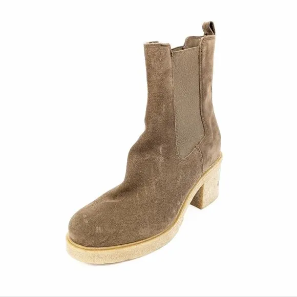 La Canadienne Womens Shoes Tan Suede Heeled Ankle Chelsea Boot Size 10